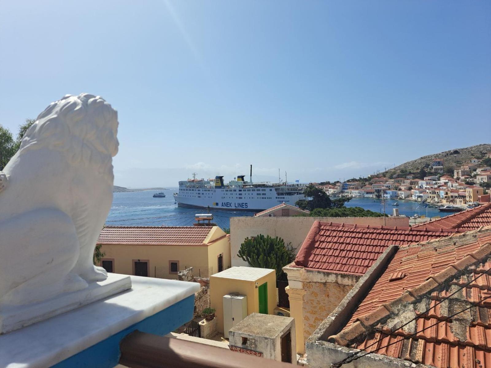 Villa Efraim Amalia Chalki Town Exterior photo