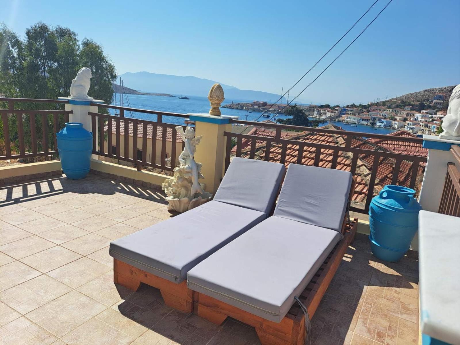 Villa Efraim Amalia Chalki Town Exterior photo
